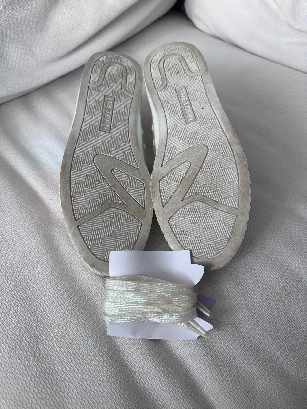 Tretorn Holographic Rainbow Patent Leather Sneakers | Size 9 | Excellent